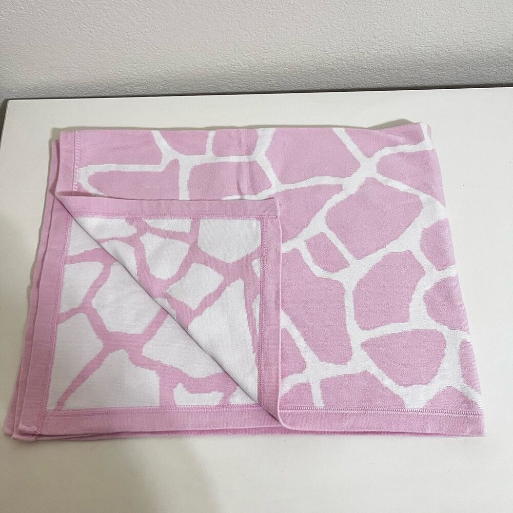 Pottery Barn Kids Pink White Giraffe Print Baby Blanket 100% Cotton Knit PBK
